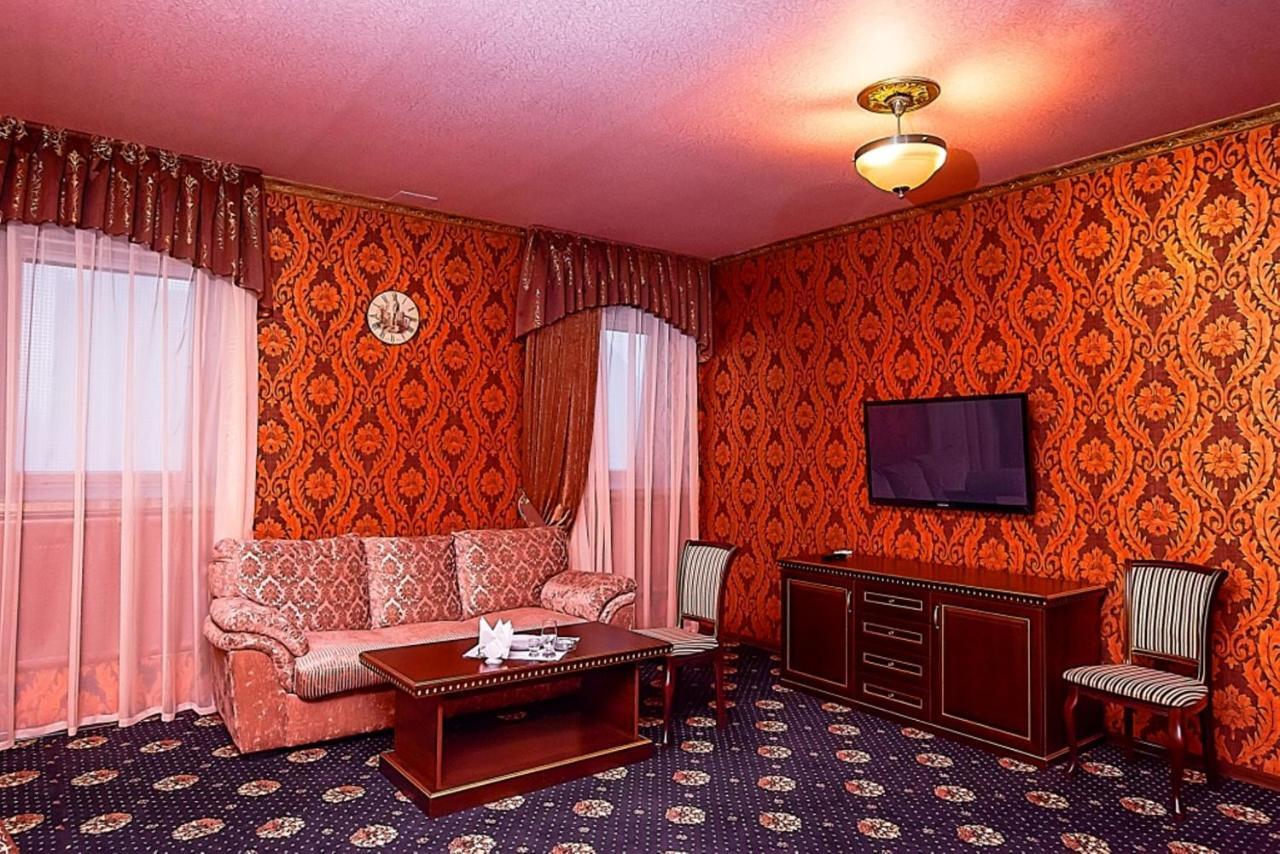 Praga Hotel Krasnodar Pokoj fotografie